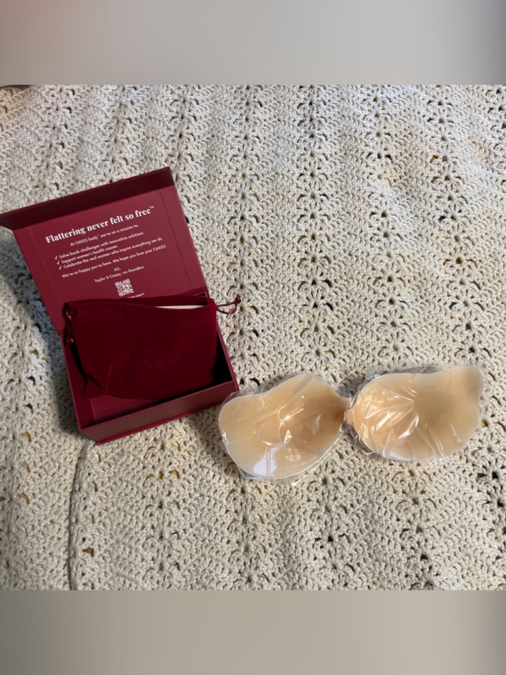 Cake Adhesive Silicone Strapless Bra - Beige with Burgundy Pouch